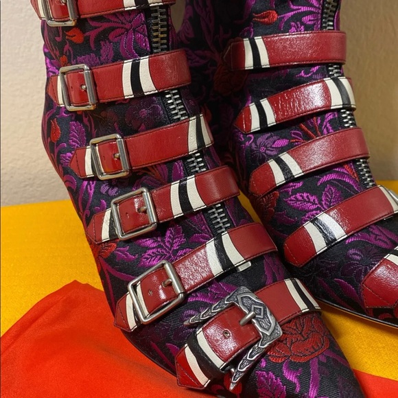 Gucci boots Malaga Kid Susan Buckle Ankle Boots boot Runway British punk theme - Picture 7 of 12